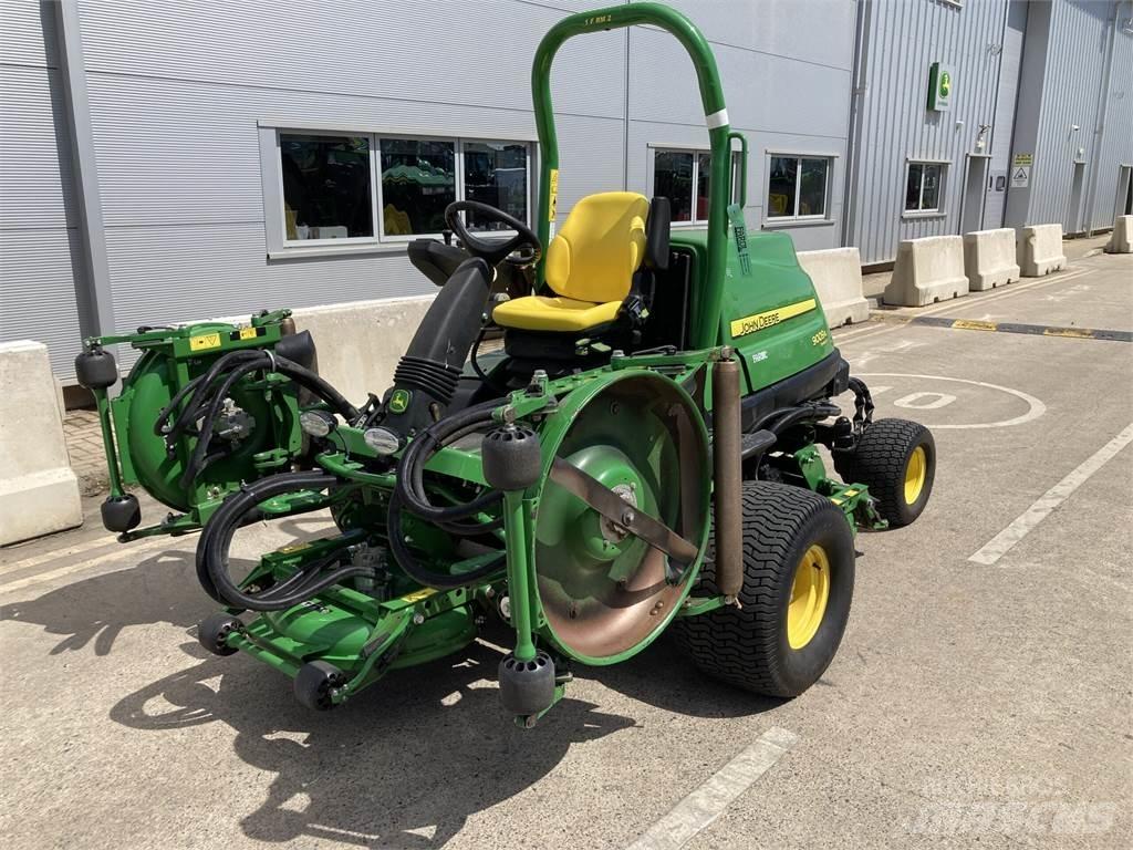 John Deere 9009A 밀면서 전진하는 잔디깎기