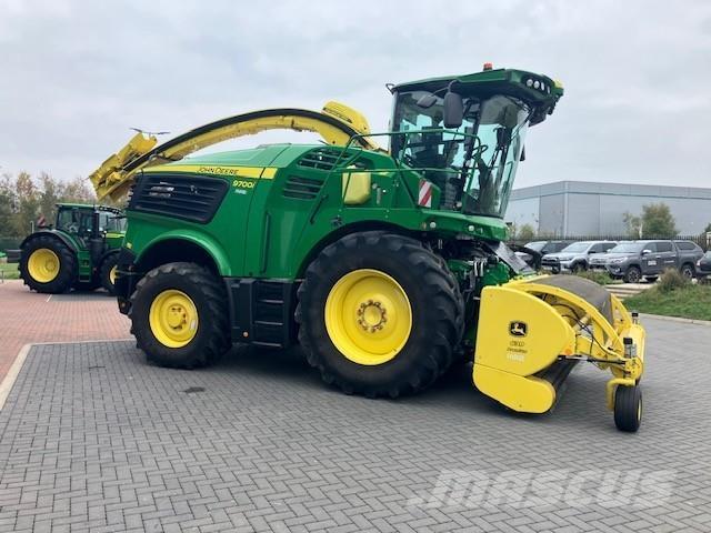 John Deere 9700i 자동 초지기계