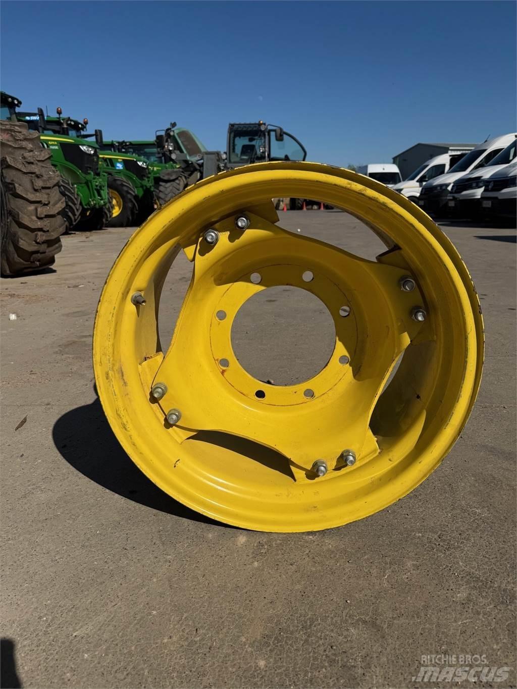 John Deere Example 타이어, 휠 및 림