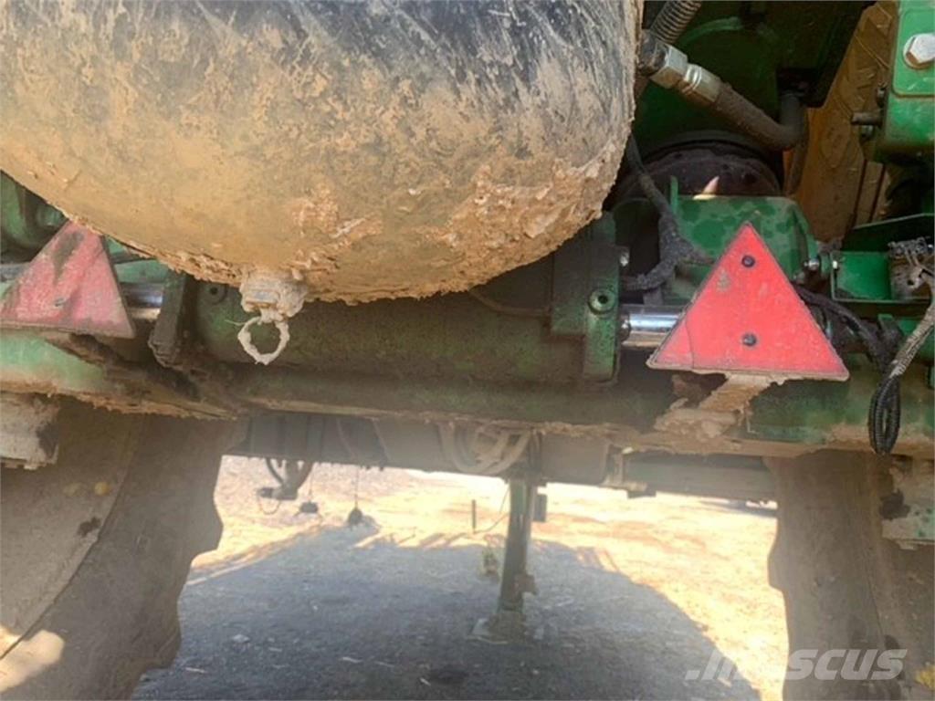 John Deere R962I 자주 동력 분무기