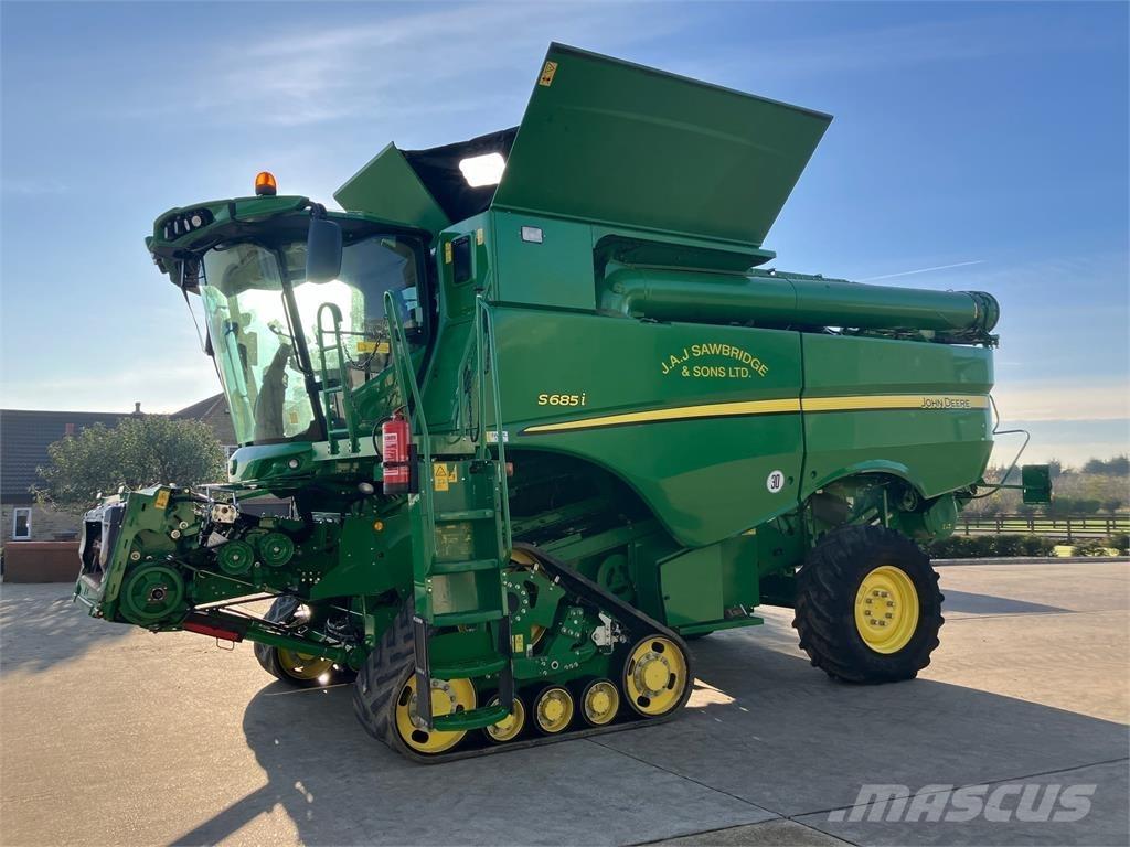 John Deere S685 TM 콤바인 수확기