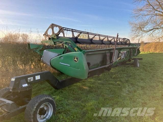 John Deere S685 TM 콤바인 수확기