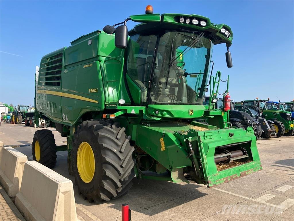 John Deere T560i HM 콤바인 수확기