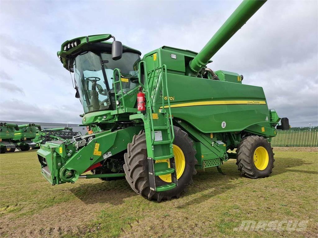 John Deere T670 콤바인 수확기