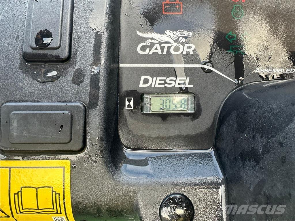 John Deere TH6x4 다목적 장비