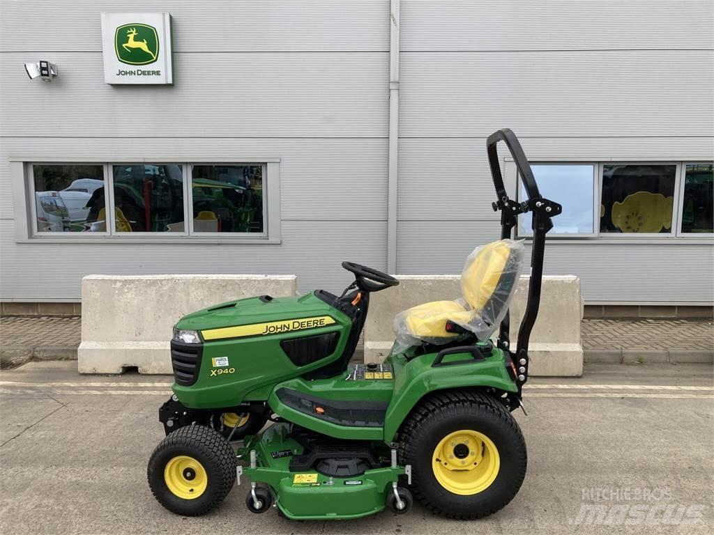 John Deere X940 탑승형 잔디깎기
