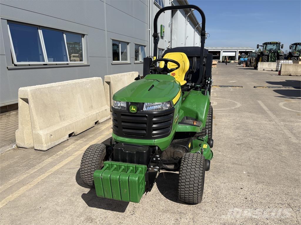 John Deere X950R 탑승형 잔디깎기
