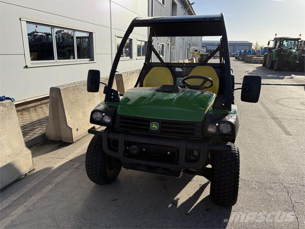 John Deere XUV855M 다목적 장비