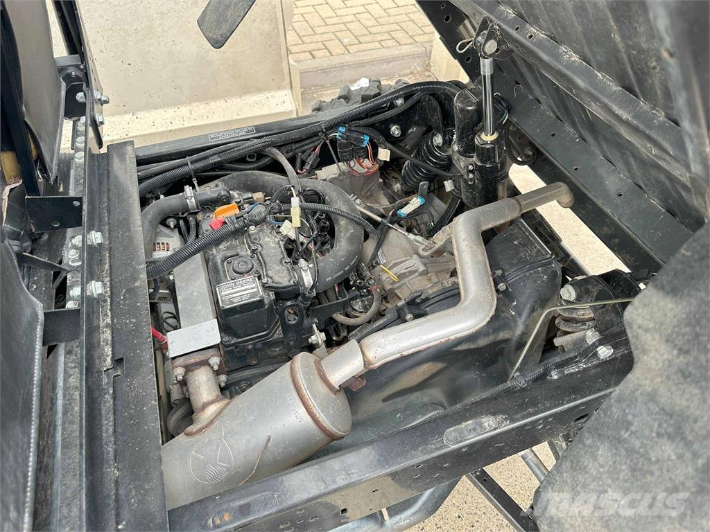 John Deere XUV855M S4 다목적 장비