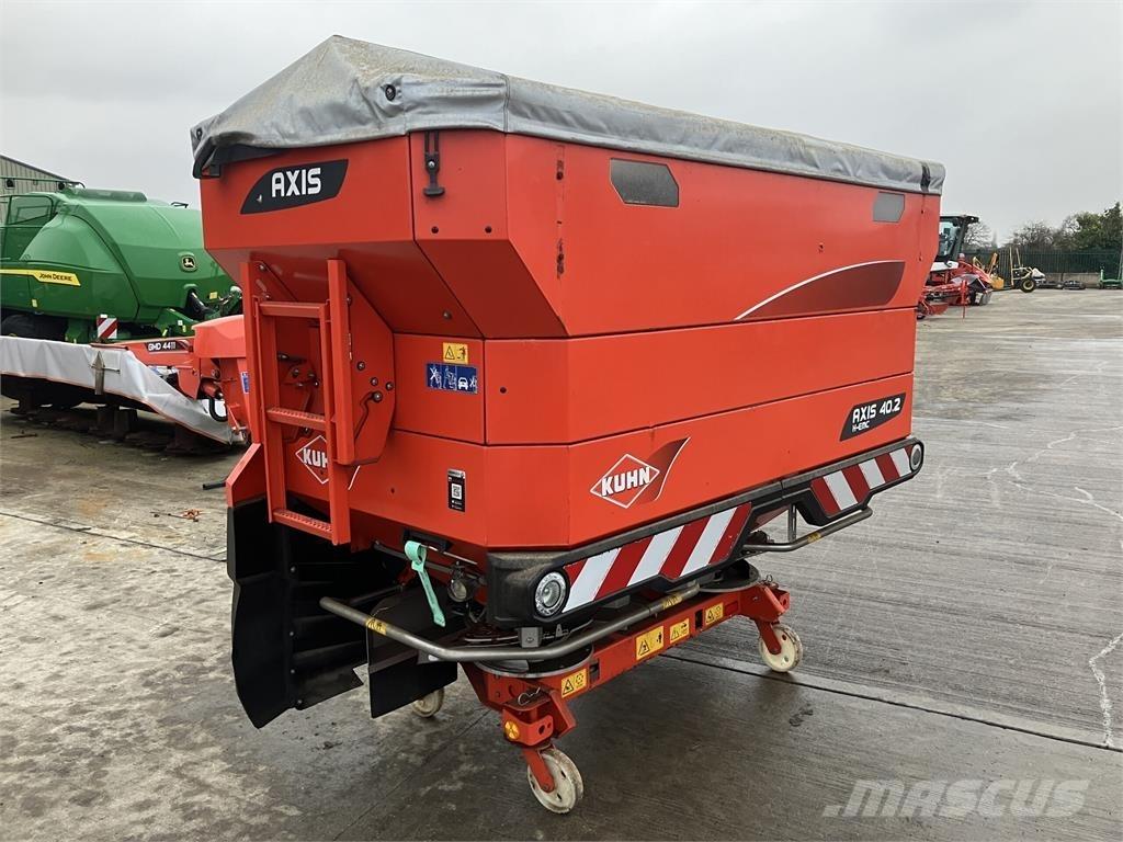 Kuhn Axis 40.2 HEMC 스프레이어 퍼틸라이저