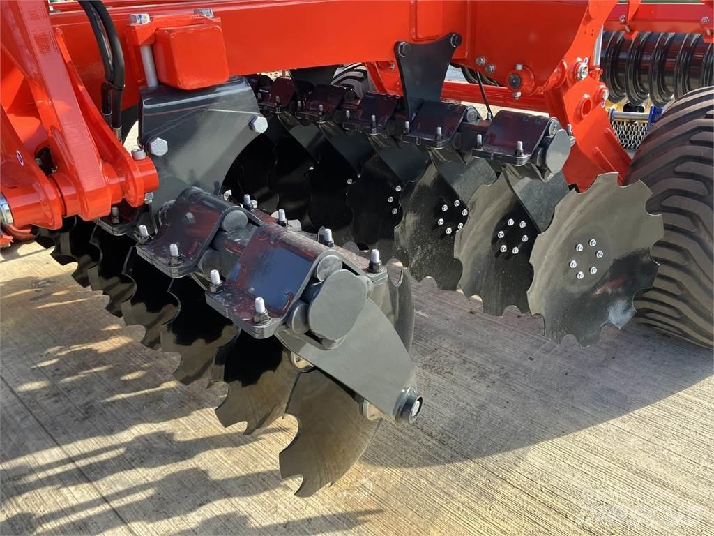 Kuhn L6000 경운기
