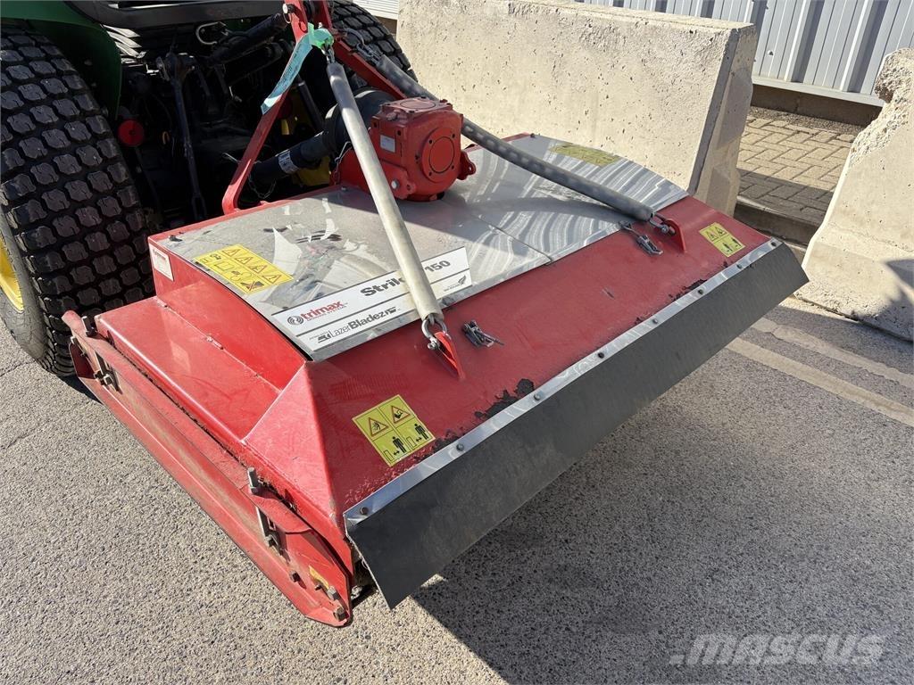 Trimax Striker 150 장착형 잔디깎기
