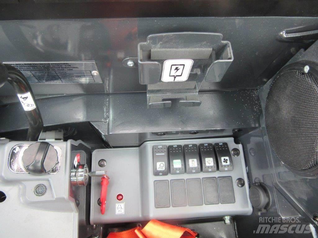Yanmar VIO23 대형 굴삭기 29톤 이상