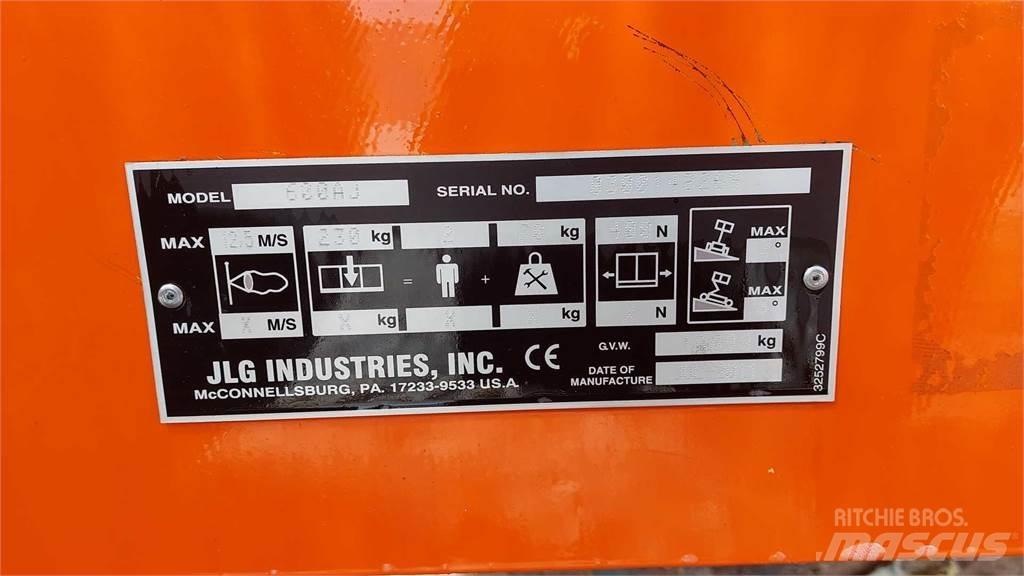 JLG 600AJ 관절형 전동이동 리프트