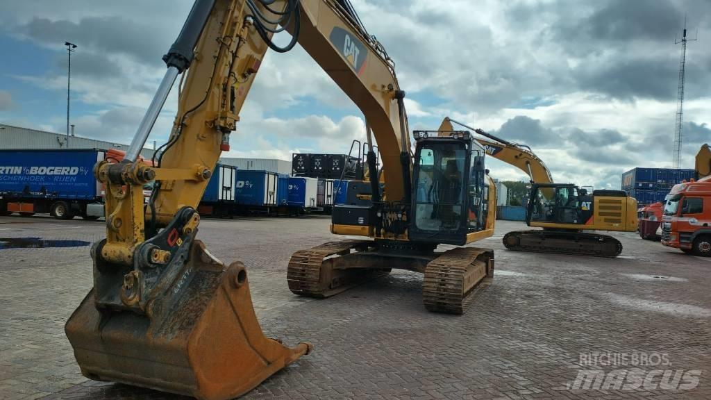 CAT 323 EL 대형 굴삭기 29톤 이상