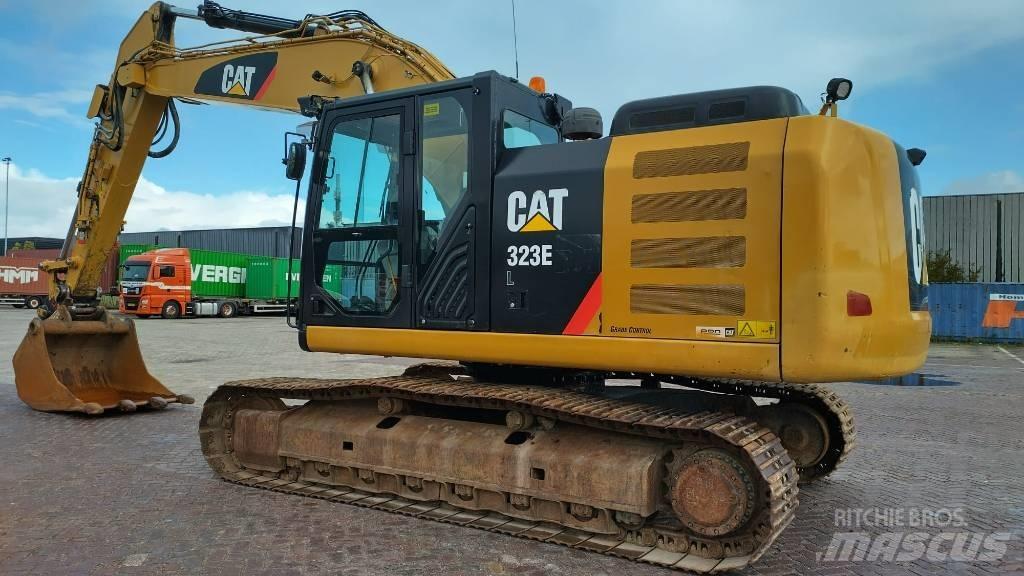 CAT 323 EL 대형 굴삭기 29톤 이상