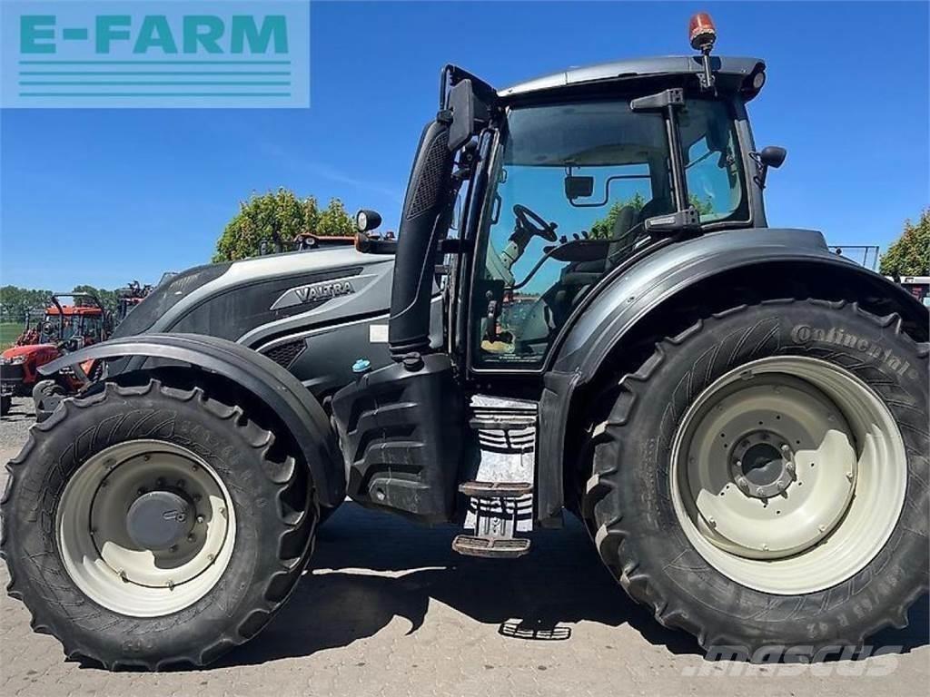 Valtra t174es 트랙터