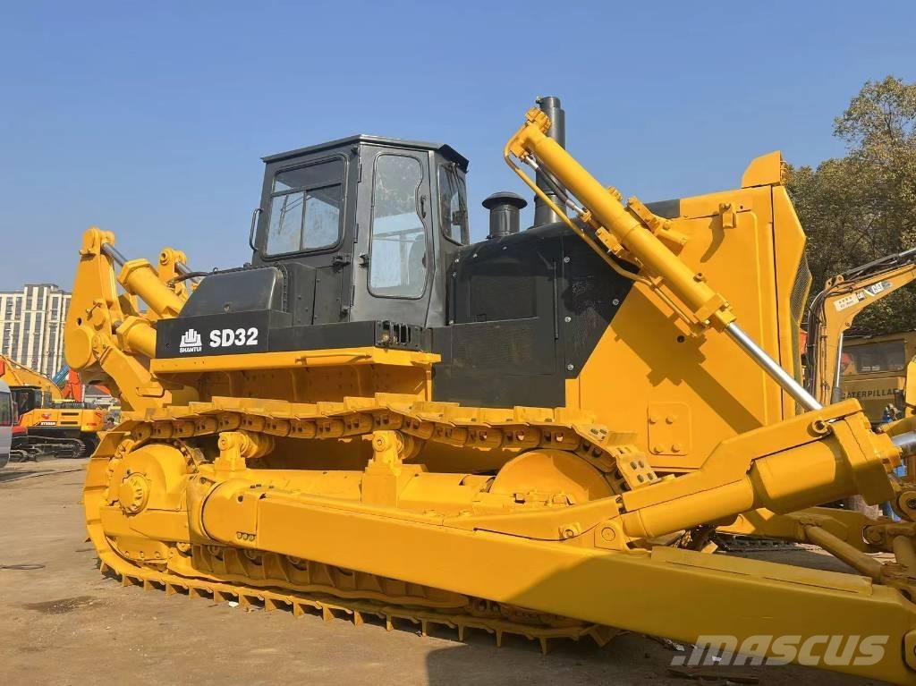 Shantui SD 32 크롤러 도저