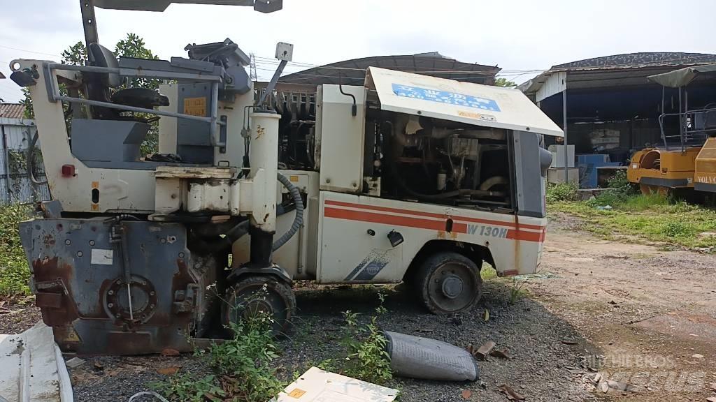 Wirtgen W130H 아스팔트 콜드 밀링 기계
