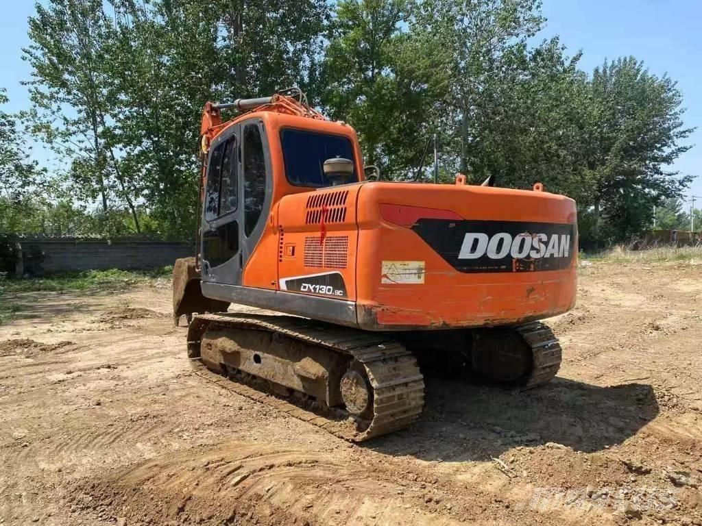Doosan DX 130-9C 대형 굴삭기 29톤 이상