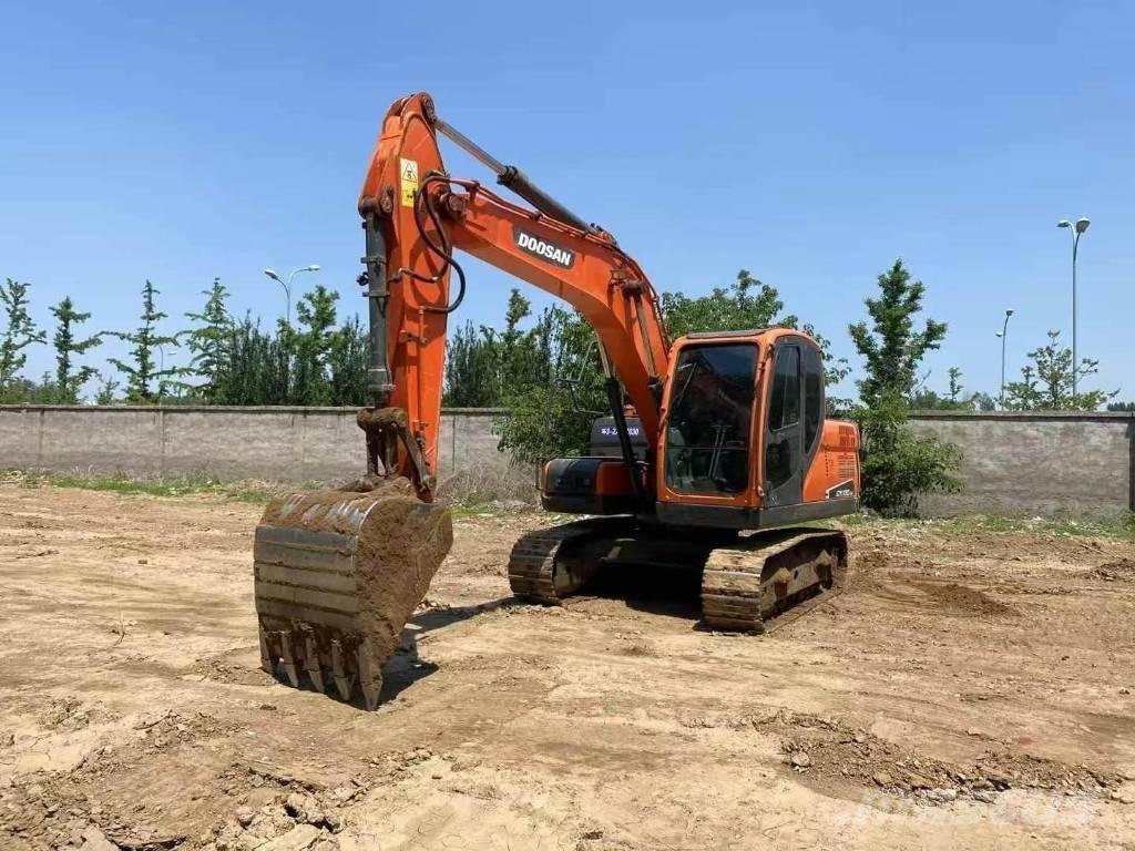 Doosan DX 130-9C 대형 굴삭기 29톤 이상