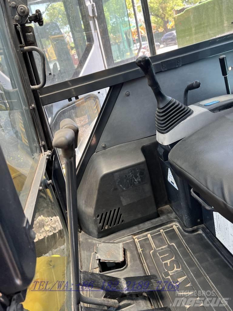 Komatsu PC 35 MR-3 소형 굴삭기 7톤 미만