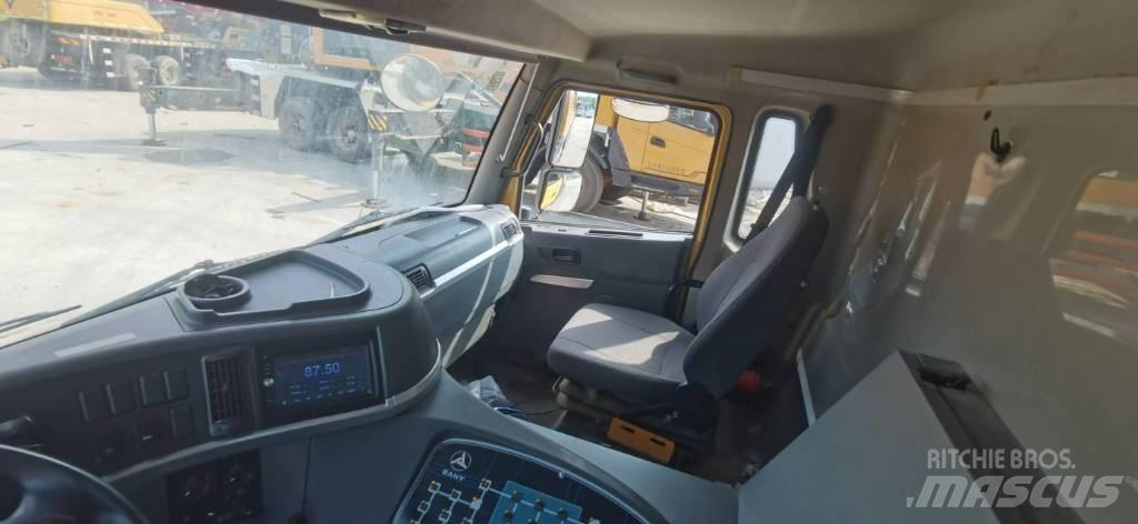 Sany SAC1300T A/T 크레인