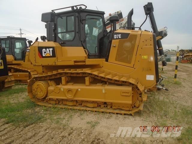 CAT D7E 크롤러 도저