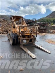 Komatsu SD25-1 리치 트럭