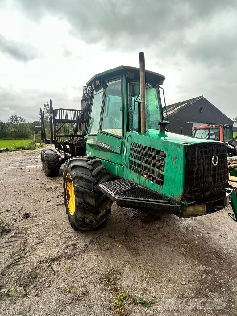 Timberjack 1410 원목 포워더