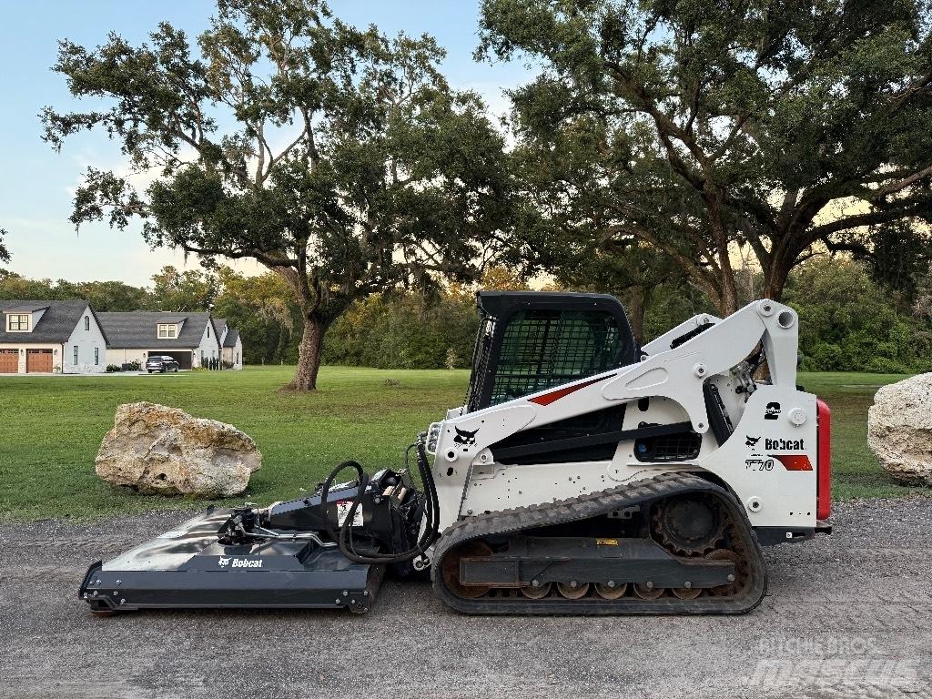 Bobcat T 770  스키드로더