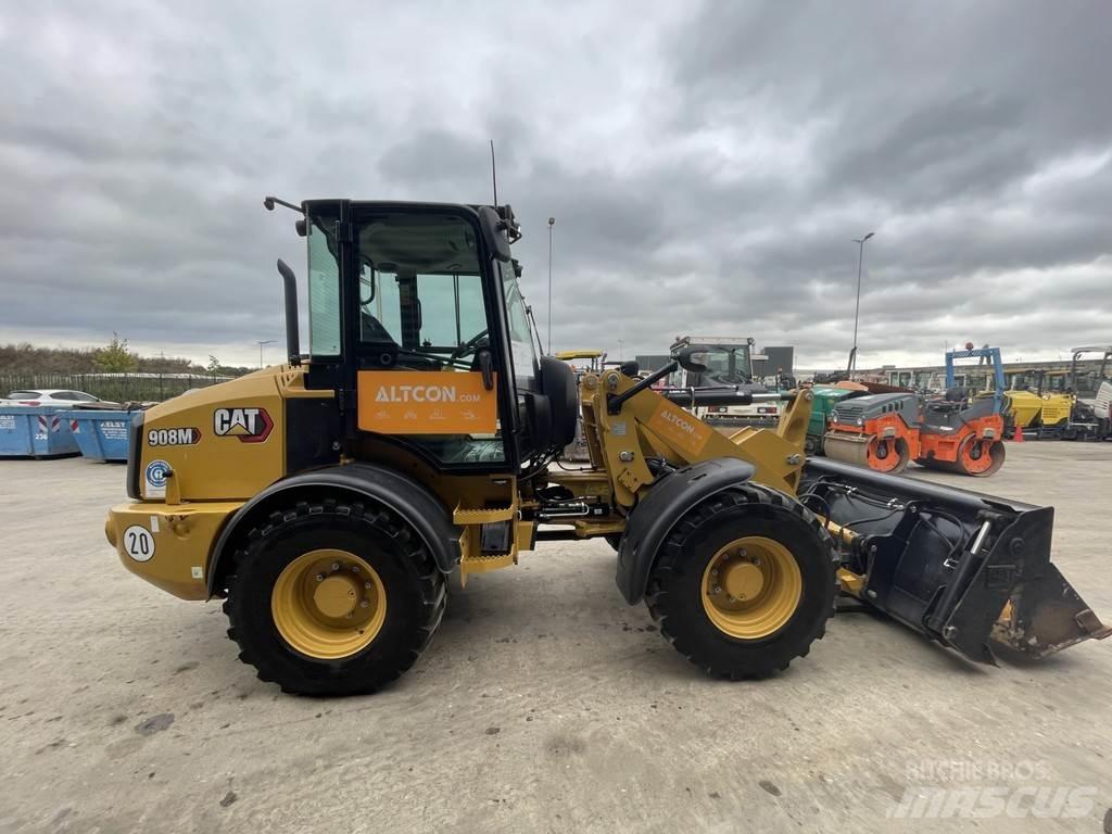 CAT 908M  휠로우더