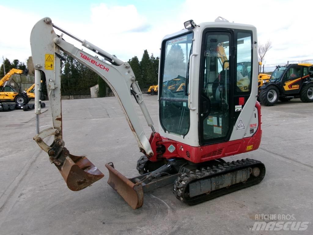 Takeuchi TB 216 소형 굴삭기 7톤 미만