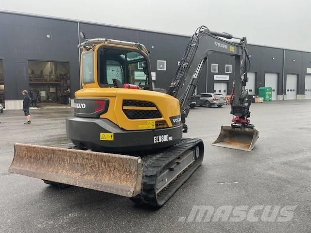 Volvo ECR 88 D 중형굴삭기 7톤-28톤