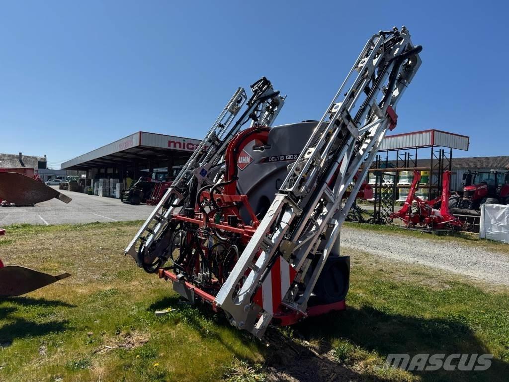 Kuhn DELTIS 2 견인형 분무기