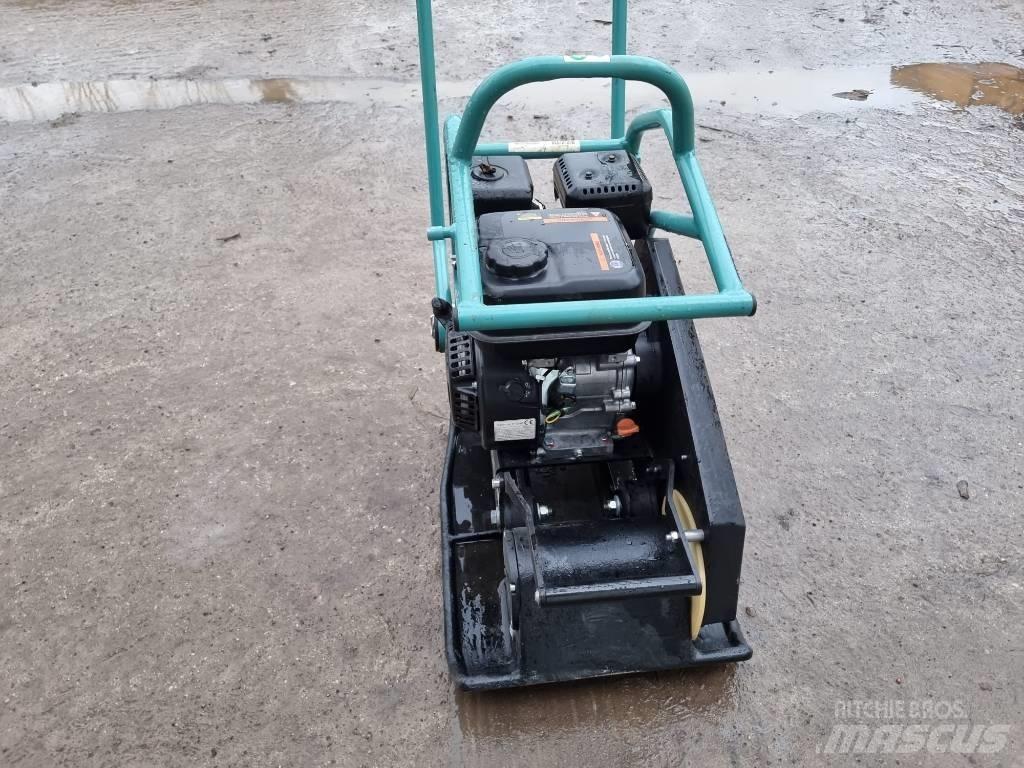 Ammann APF 15/40 진동롤러