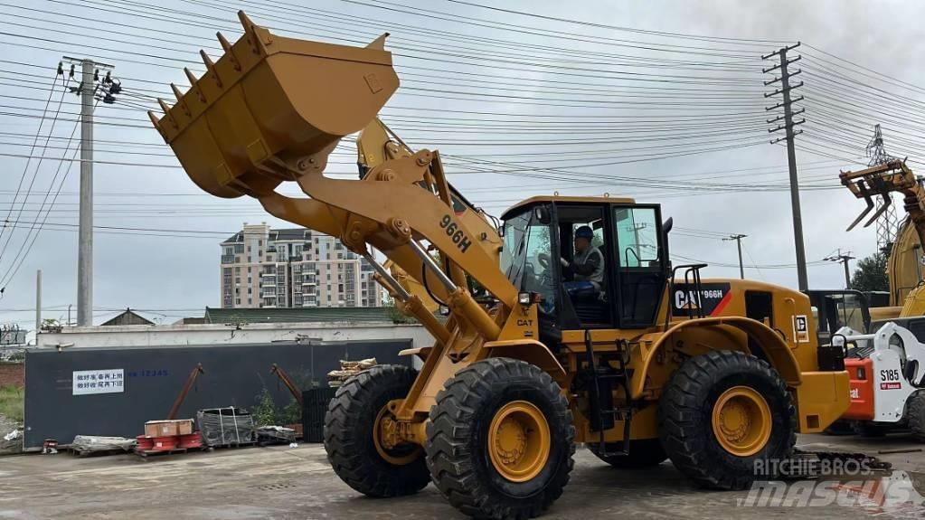 CAT 966  휠로우더