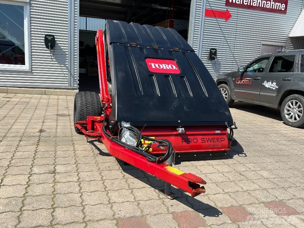 Toro Pro Sweep 잔디깎기