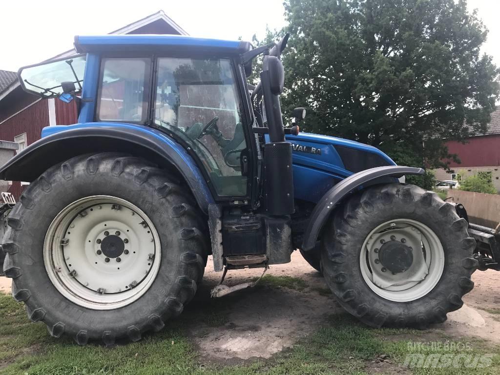 Valtra N163 트랙터