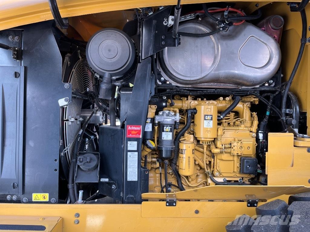 CAT 926M-19 6700Tim  휠로우더