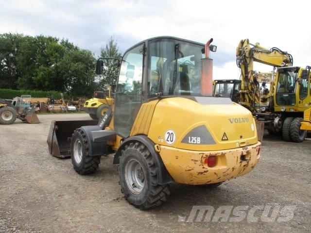 Volvo L 25 B  휠로우더