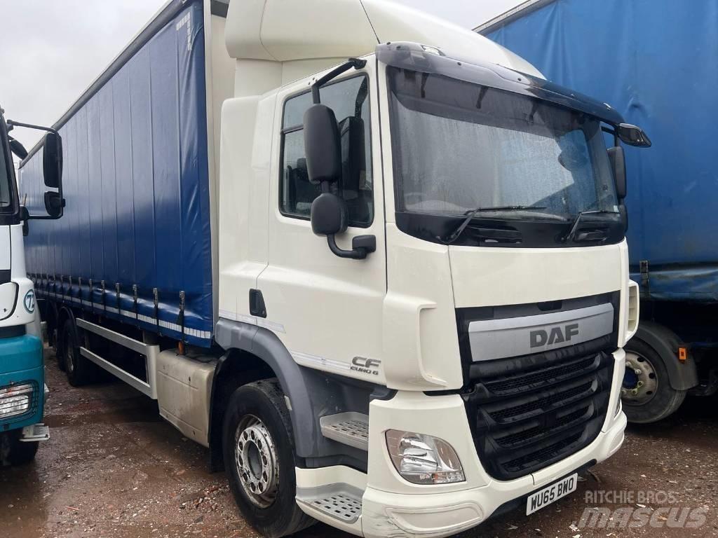 DAF CF 330 커튼사이더 트럭