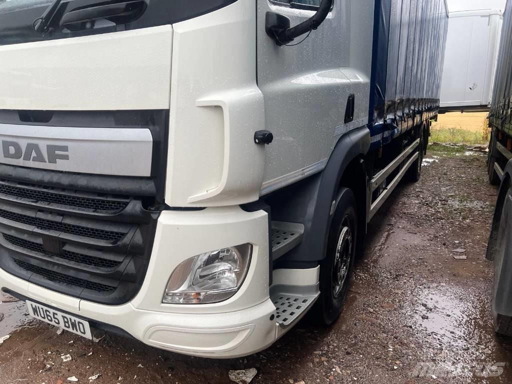 DAF CF 330 커튼사이더 트럭