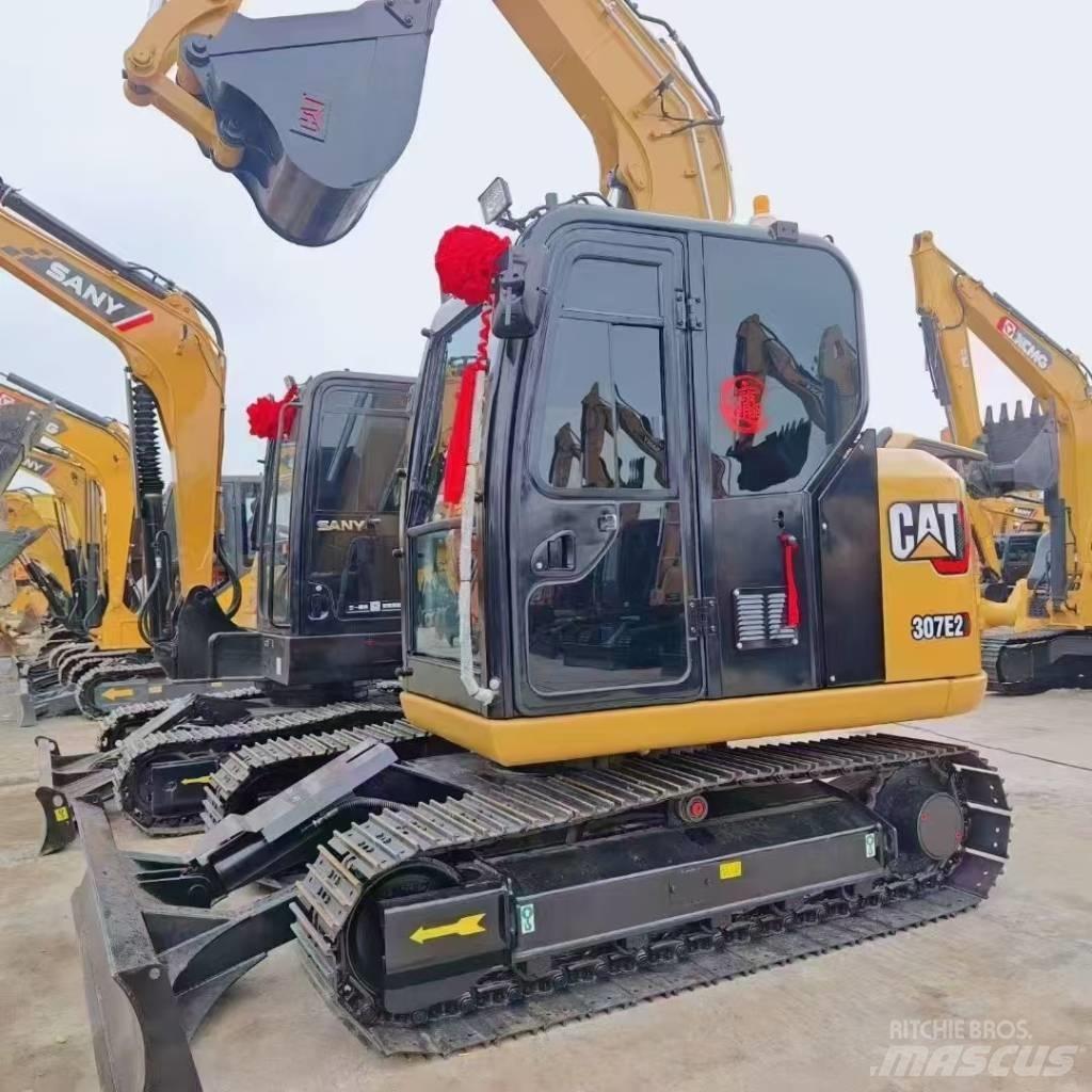 CAT 307E2 대형 굴삭기 29톤 이상