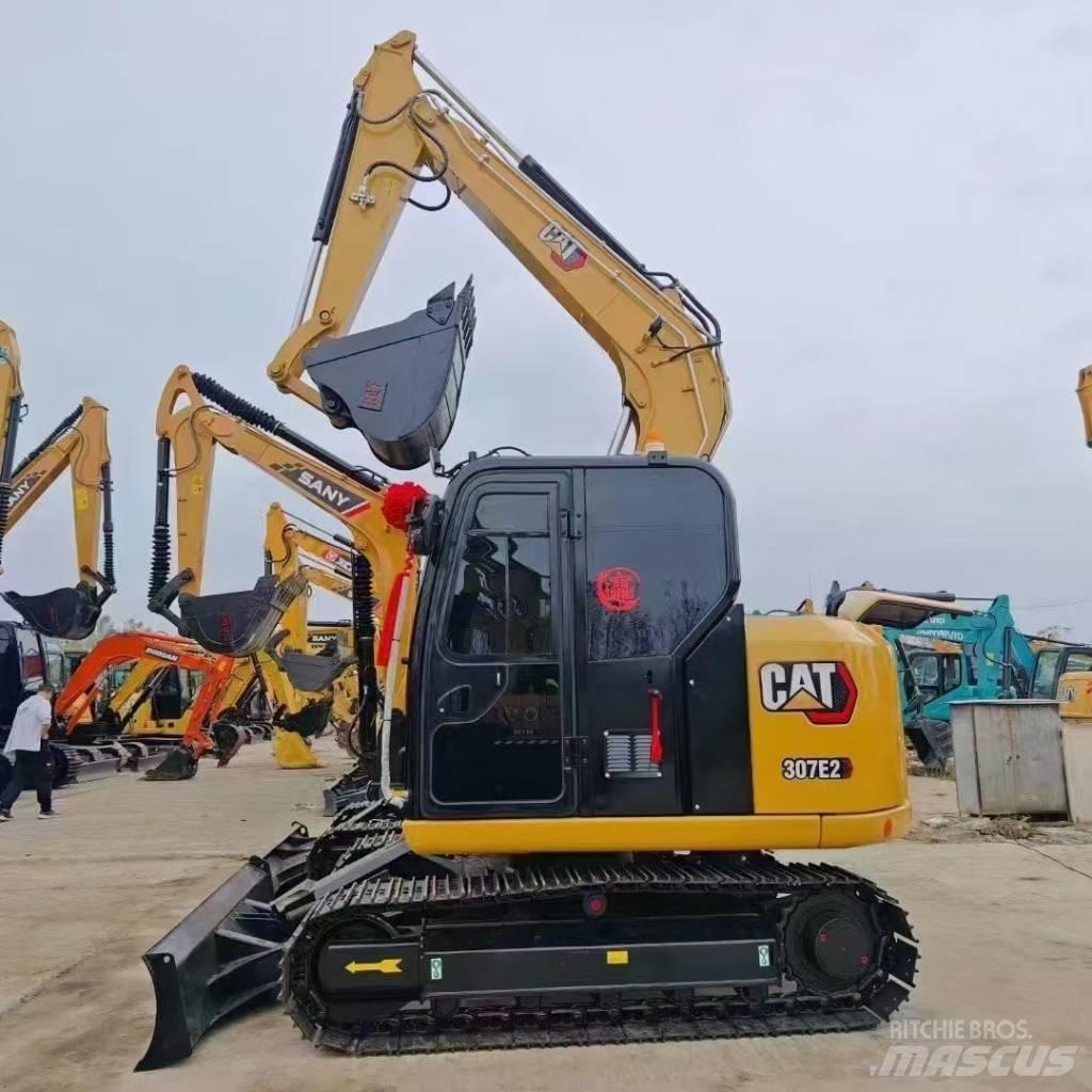 CAT 307E2 대형 굴삭기 29톤 이상
