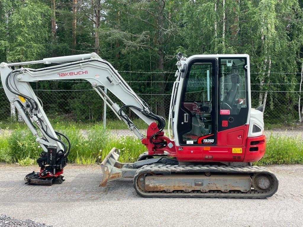 Takeuchi TB 260 소형 굴삭기 7톤 미만