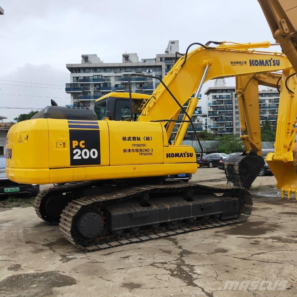 Komatsu PC200-7 대형 굴삭기 29톤 이상