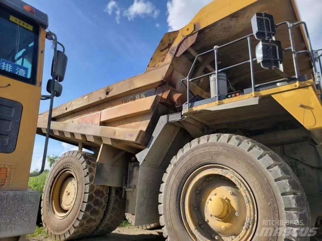 Komatsu HD 785 초대형 덤프 트럭