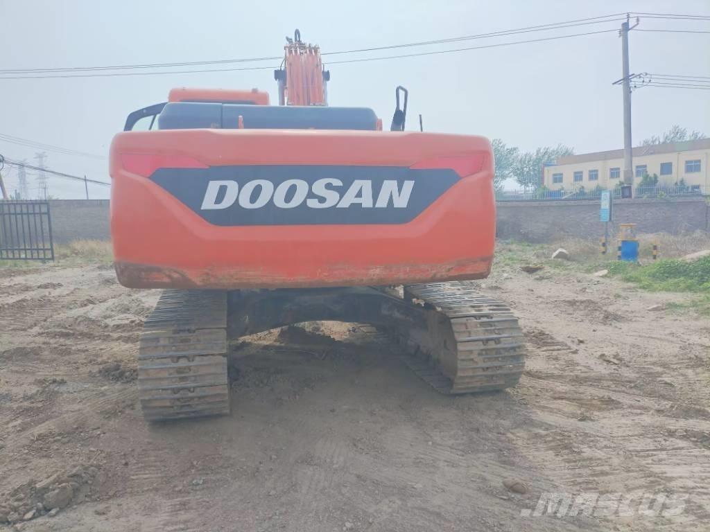 Doosan DX225LC-9C 대형 굴삭기 29톤 이상