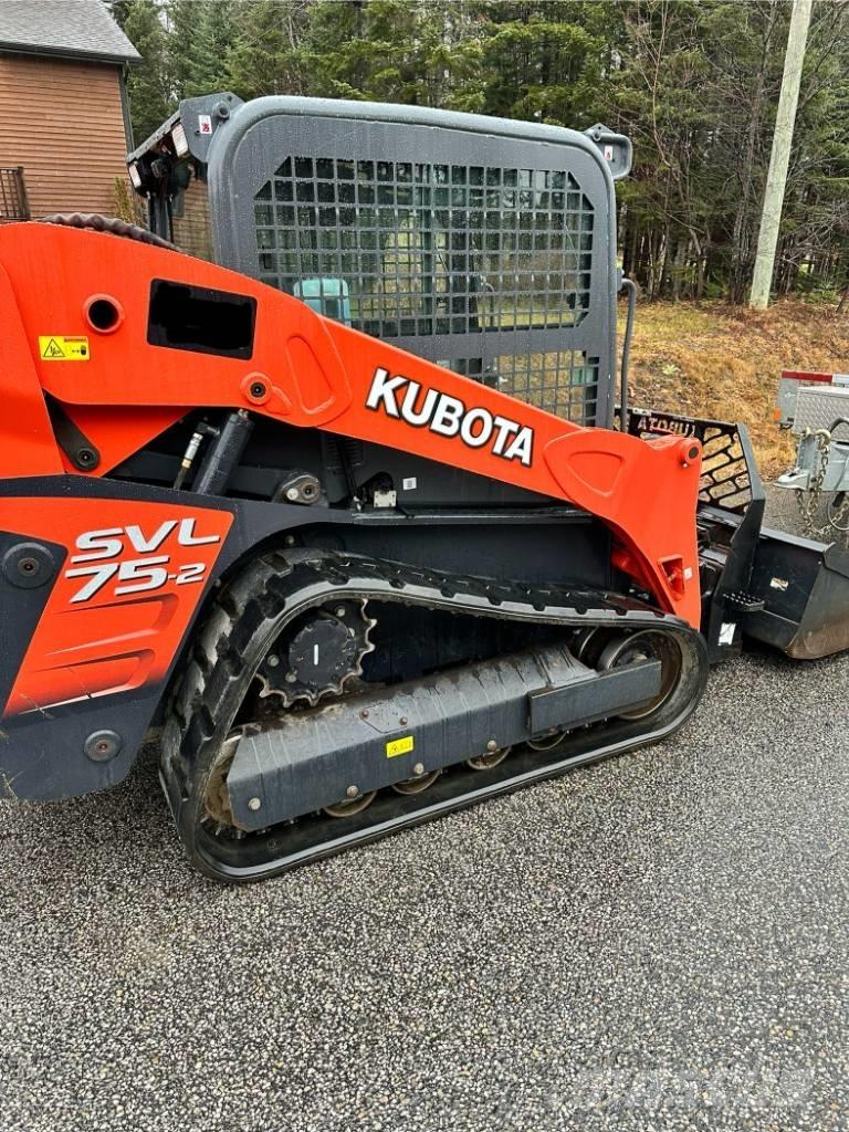 Kubota SVL 75-2  스키드로더